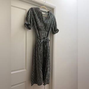 Daughters of India Floral Gathered Sleeve Dress